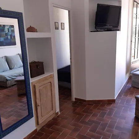 T2 Renove 100m Avec Privatif Entre Calvi Et Ile Rousse 아파트 *