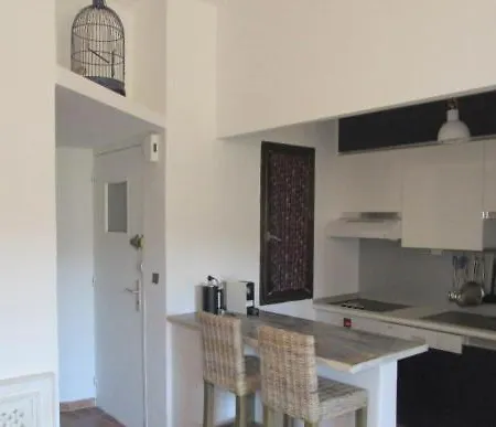 T2 Renove 100m Avec Privatif Entre Calvi Et Ile Rousse